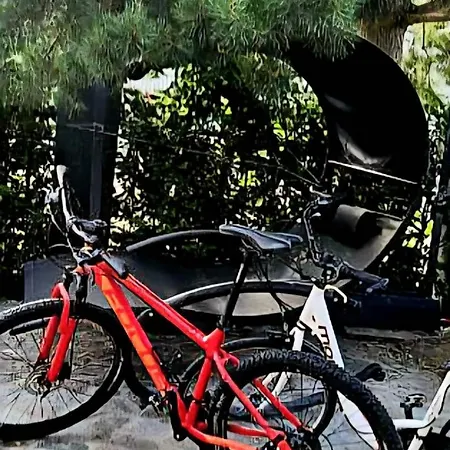 Prie Fontano - Su Uzdaru Kiemu Ir Parkingu *